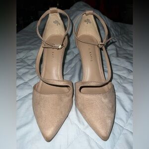 Kelly & Katie Sevama Women Pump Beige Faux Suede Heels Pointed Toe